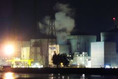 2013-10-25_Tricastin_Reacteur_2_Scram_geyser-vapeur_01.jpg