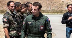 2022-10-17_Macron-militaire.jpg