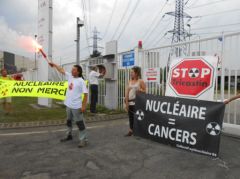 2013-06-19_Stop-Tricastin_Areva_CAN84_SDN_Greenpeace_blocage_transport-nucleaire_08.JPG